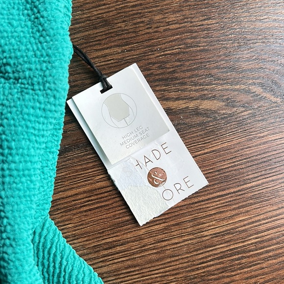 NWT Shade & Shore One Piece Swim Turquoise | Teal | One Piece Swimsuit | Beach - Picture 4 of 8